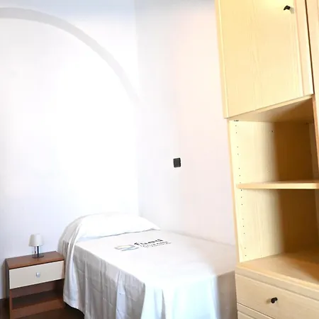 Apartamento Se286 - Senigallia, Confortevole Quadrilocale In Pieno Centro Con Corte Esclusiva